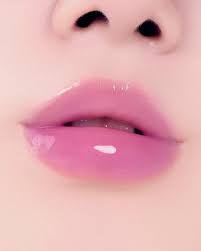 JUICY BERRY PLUMPING LIP OIL 17 BERRY MILK