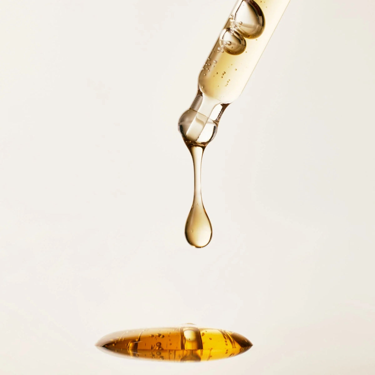 REVIVE SERUM GINSENG SNAIL MUCIN