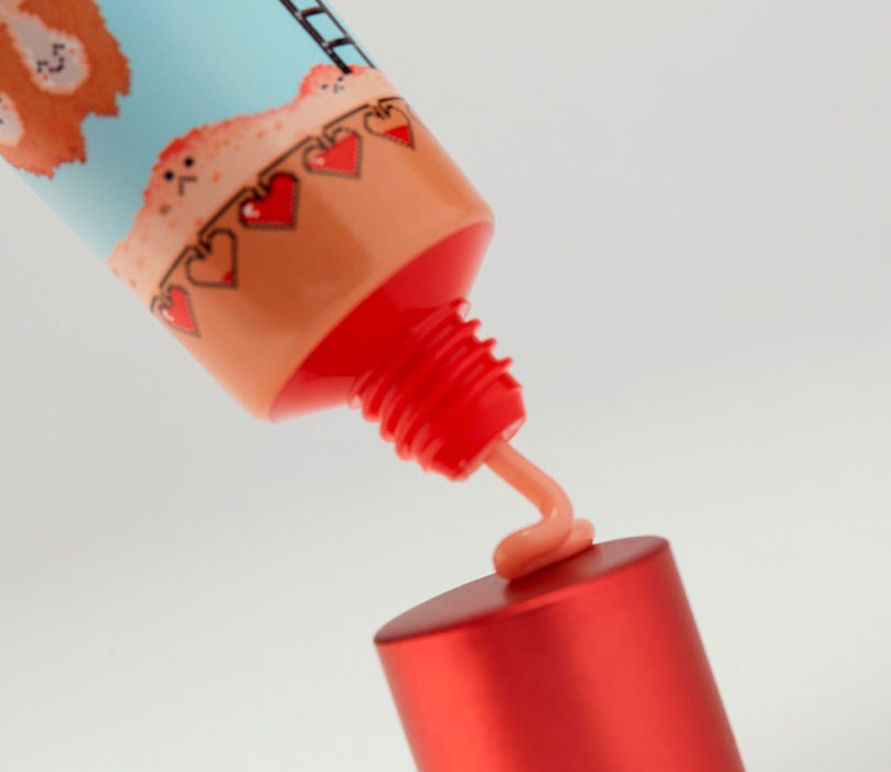 SKIN LIAR PRIMER