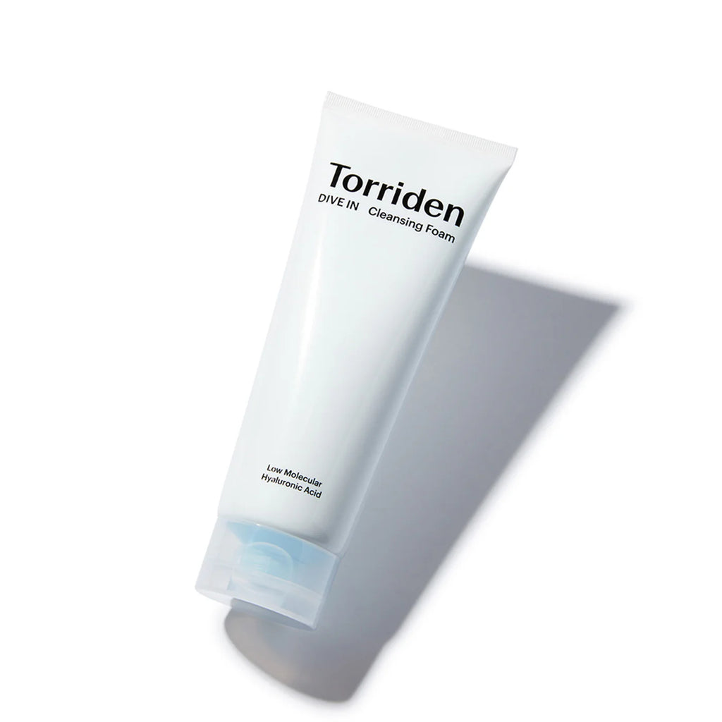 DIVE IN LOW MOLECULAR HYALURONIC ACID CLEANSING FOAM