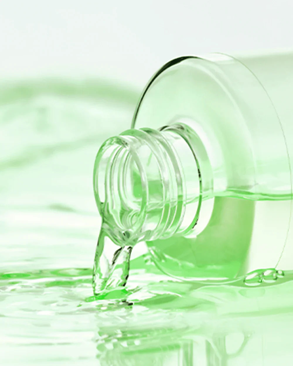 AZELAIC ACID 3 CICA SKIN CLARIFYING TONER
