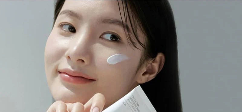OIL CONTROL LIGHT SUNSCREEN